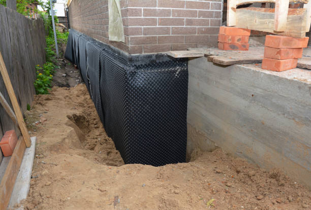 Happy homeowners after waterproofing job in Mulga